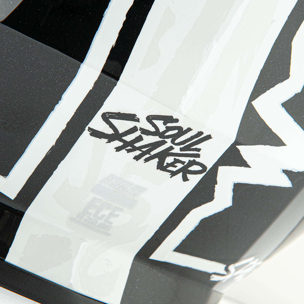 Soul Shaker™ SS2450 Helmet
